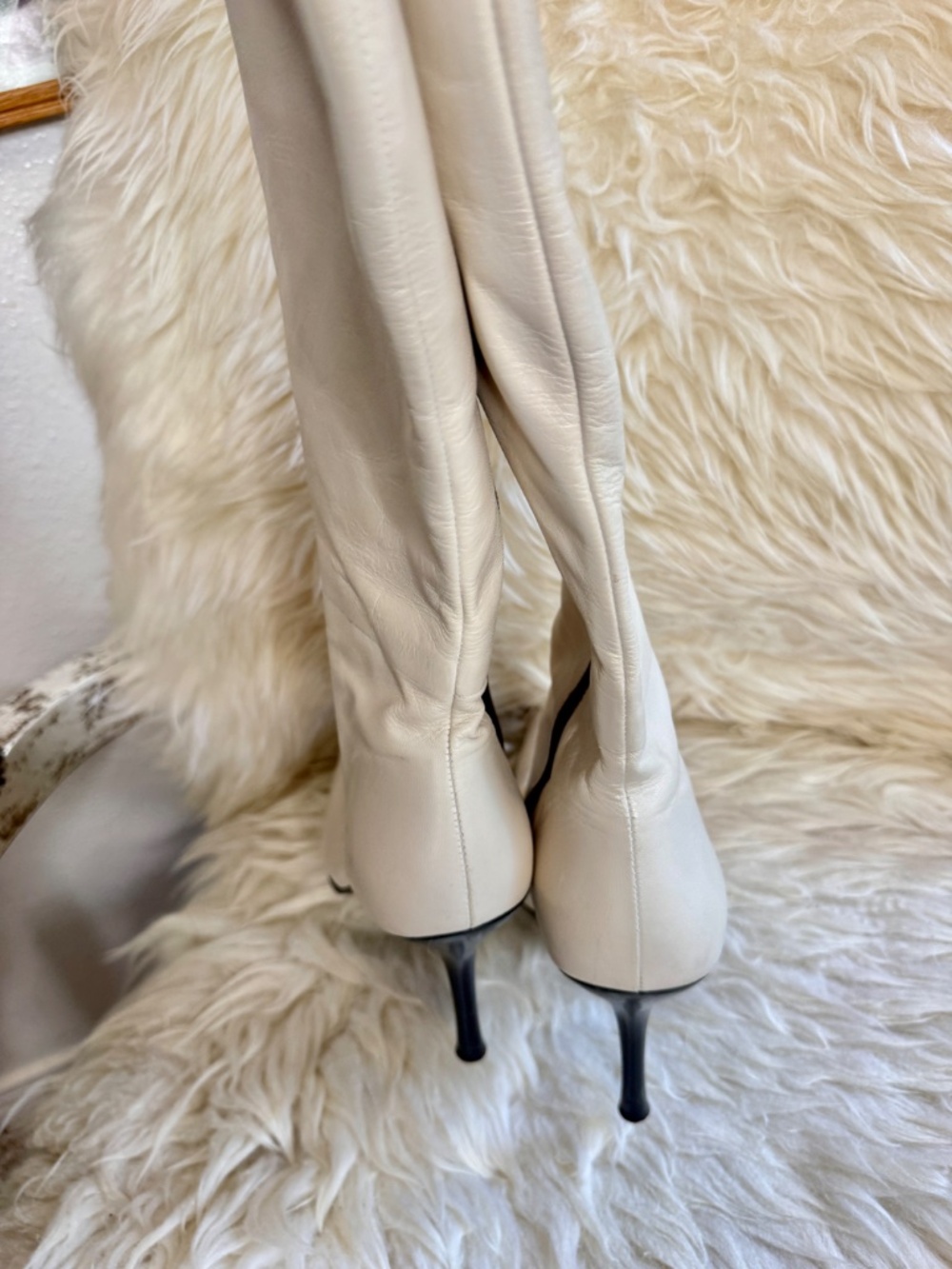 ALDO Vintage Y2K Ivory Leather Pointed Toe Boots Early 2000s pointy toes Size 9 - Picture 13 of 16